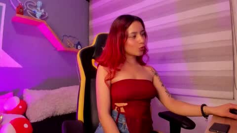 Snapshot of gabrielaa_castro chatting on November 11, 2025, 11:05 pm gabi online show from November 11, 2025, 11:05 pm