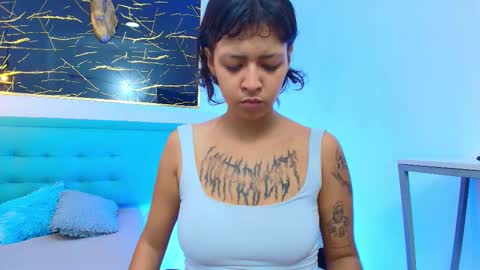 GABRIELA online show from November 4, 2025, 12:15 pm