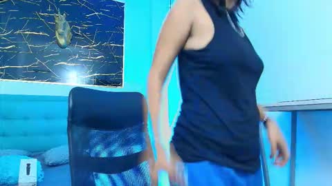 GABRIELA online show from November 19, 2025, 4:18 pm