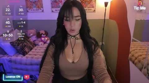 Gabriela Torres  online show from October 29, 2025, 4:20 pm