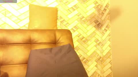 gabriella online show from September 12, 2025, 12:27 pm