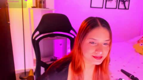 Gabriella online show from December 1, 2025, 7:19 pm