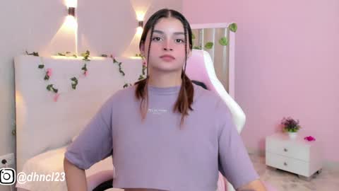 Snapshot of gabriellahoney18 chatting on January 23, 2025, 8:45 pm Gabriella online show from January 23, 2025, 8:45 pm