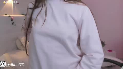 Snapshot of gabriellahoney18 chatting on February 11, 2025, 10:18 pm Gabriella online show from February 11, 2025, 10:18 pm