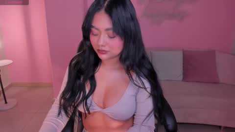 Gabriella Lee online show from December 3, 2025, 2:52 am