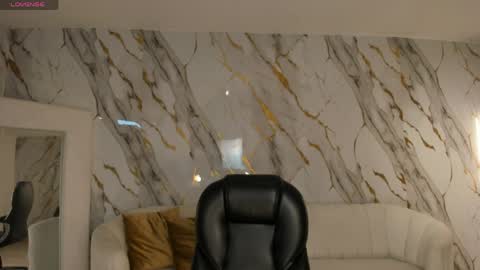 Snapshot of gabriellalee_ chatting on April 5, 2026, 3:26 am Gabriella Lee online show from April 5, 2026, 3:26 am