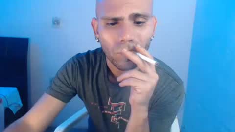 Snapshot of gabrielle_ramirez chatting on December 18, 2024, 10:02 pm Gabriel online show from December 18, 2024, 10:02 pm