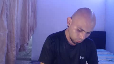 Snapshot of gabrielle_ramirez chatting on February 21, 2025, 10:15 pm Gabriel online show from February 21, 2025, 10:15 pm