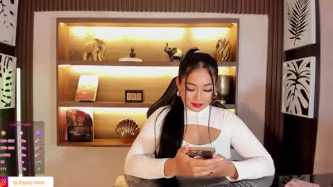 Snapshot of gaby_blaze chatting on December 2, 2024, 12:19 am Gaby Blaze online show from December 2, 2024, 12:19 am