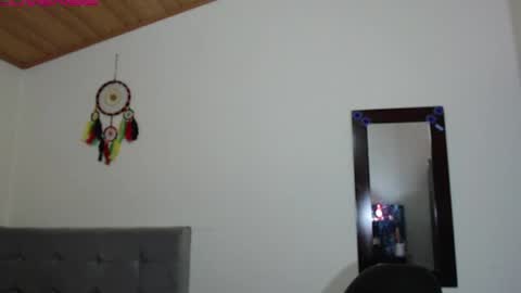 Snapshot of gaby_cute_16 chatting on December 13, 2024, 10:02 pm Gaby cute 16 online show from December 13, 2024, 10:02 pm