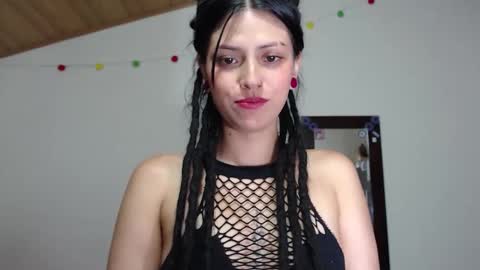 Gaby cute 16 online show from January 12, 2026, 11:43 pm