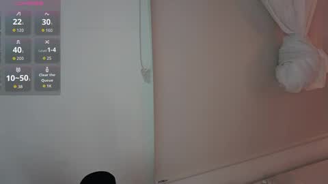 Gaby evansz online show from April 13, 2026, 9:15 am