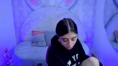 Gaby online show from March 16, 2026, 7:29 pm