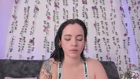 Gaby  online show from February 19, 2025, 12:11 pm