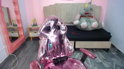 Snapshot of gaby_s1 chatting on February 19, 2025, 4:12 am Gaby online show from February 19, 2025, 4:12 am