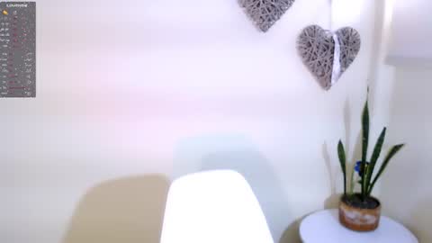 Snapshot of gaby_saikozz chatting on July 4, 2026, 8:59 pm My name is Gabriela.. nice to meet you thumbs up please its very important to me online show from July 4, 2026, 8:59 pm