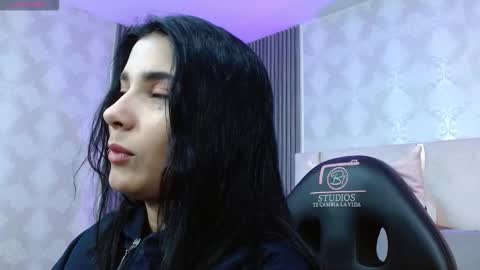 Snapshot of gaby_tay1 chatting on October 6, 2025, 3:15 am Gaby online show from October 6, 2025, 3:15 am