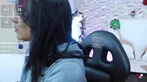 Snapshot of gaby_tay1 chatting on December 18, 2025, 7:42 pm Gaby online show from December 18, 2025, 7:42 pm