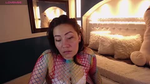 gabriela online show from February 11, 2025, 7:59 pm