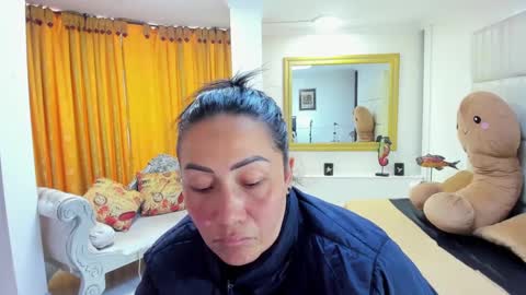 gabriela online show from September 24, 2025, 1:47 pm