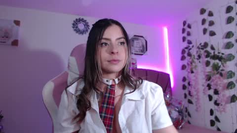 Snapshot of gaby_vandriel chatting on December 17, 2024, 10:00 pm GABRIELA online show from December 17, 2024, 10:00 pm