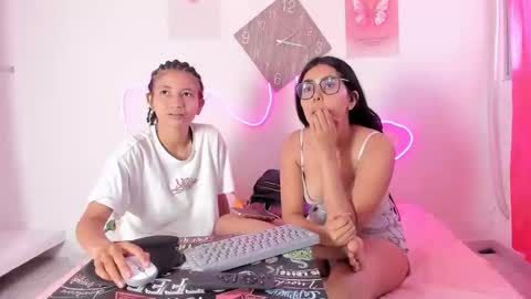 Snapshot of gabyandpao chatting on February 27, 2025, 10:20 pm Gaby online show from February 27, 2025, 10:20 pm