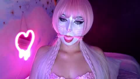 Snapshot of gabygumms chatting on June 27, 2026, 8:19 am gabygumms online show from June 27, 2026, 8:19 am
