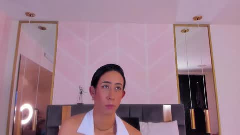 Gaby online show from November 7, 2025, 8:09 pm