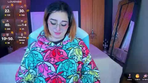 gabyrose9 online show from October 15, 2025, 11:43 am