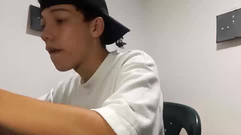 Snapshot of gadiel_sex chatting on October 12, 2025, 3:00 pm gadiel_sex online show from October 12, 2025, 3:00 pm