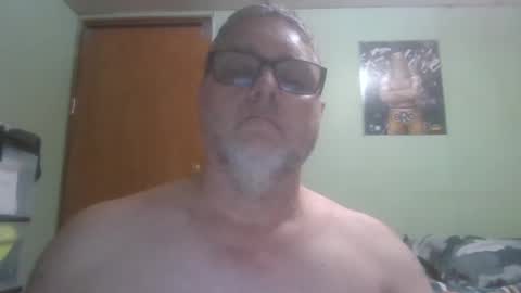 Snapshot of gadude45 chatting on February 14, 2025, 4:41 pm gadude45 online show from February 14, 2025, 4:41 pm