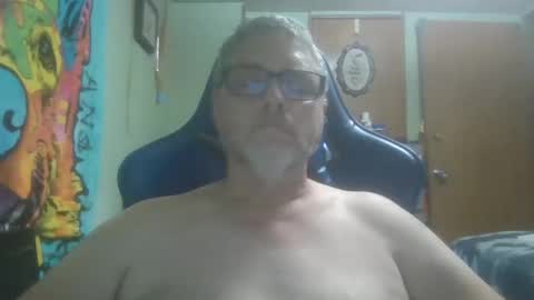 Snapshot of gadude45 chatting on September 13, 2025, 11:37 pm gadude45 online show from September 13, 2025, 11:37 pm