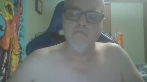 Snapshot of gadude45 chatting on November 7, 2025, 2:55 am gadude45 online show from November 7, 2025, 2:55 am