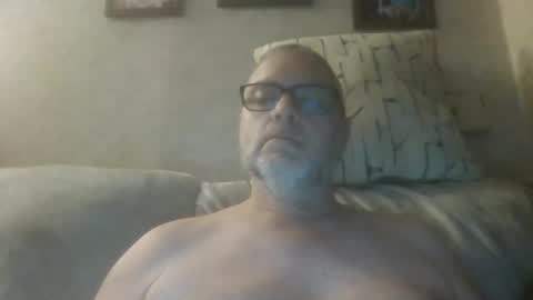 Snapshot of gadude45 chatting on November 30, 2025, 1:31 am gadude45 online show from November 30, 2025, 1:31 am