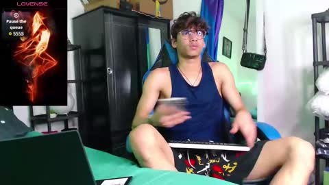 gael_jones online show from September 17, 2025, 4:25 am