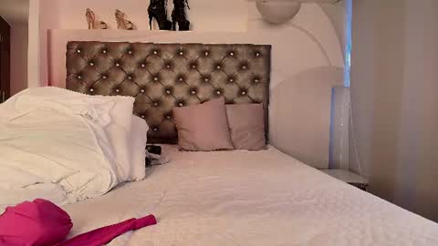 Snapshot of galehodgeex chatting on July 10, 2026, 10:12 pm CALL ME MY QUEEN online show from July 10, 2026, 10:12 pm