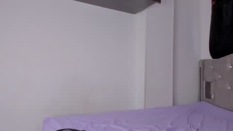 game with lesbians  online show from December 28, 2024, 10:34 pm