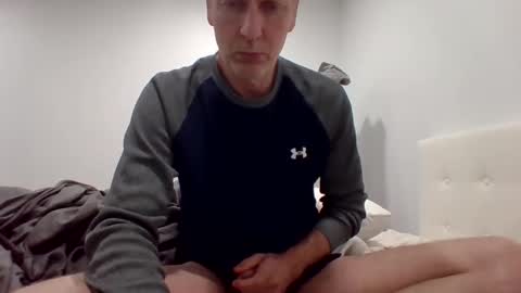 gamerboy200 online show from November 11, 2025, 2:22 am