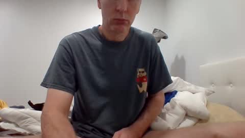 gamerboy200 online show from November 16, 2025, 11:43 pm