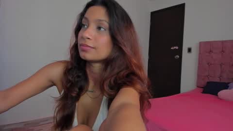 gamora_33 online show from May 14, 2026, 5:31 pm