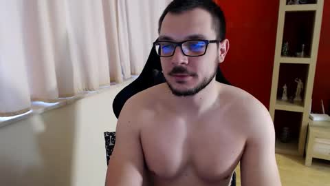 GangstaLover online show from February 7, 2026, 5:44 am