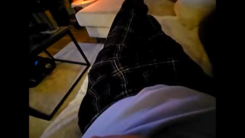 garbis11 online show from November 23, 2025, 9:09 am