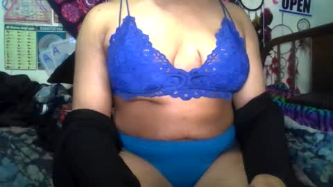 Snapshot of gardeniaspear chatting on April 25, 2026, 7:33 am Gardenia online show from April 25, 2026, 7:33 am