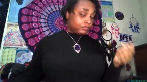 Snapshot of gardeniaspear chatting on April 26, 2026, 6:44 am Gardenia online show from April 26, 2026, 6:44 am