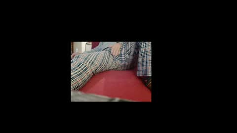 gary1111111 online show from April 6, 2026, 1:58 am