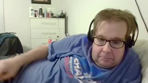 Gary online show from October 25, 2025, 6:10 am