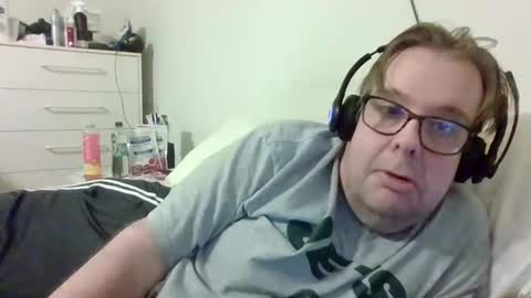 Gary online show from October 28, 2025, 3:32 am