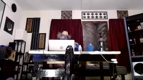 Snapshot of gatewaylaptop2019 chatting on November 28, 2025, 9:12 am gatewaylaptop2019 online show from November 28, 2025, 9:12 am