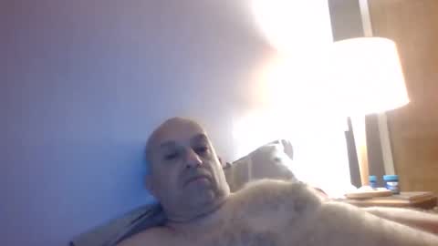 Snapshot of gay27400 chatting on February 20, 2025, 10:15 pm Gay38 online show from February 20, 2025, 10:15 pm