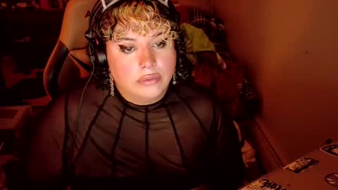 Trans Exhib Mommie online show from January 13, 2026, 8:30 am